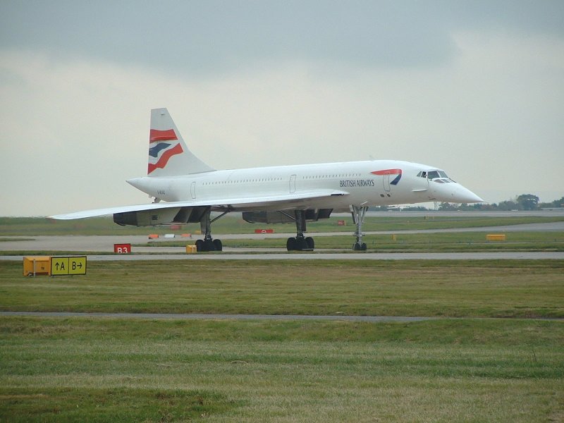 Concorde G-BOAG [22/10/03] Photo: Dave Mark Luby